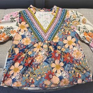 Floral V-Neck Mixed-Print Women’s Top - Blue/Pink